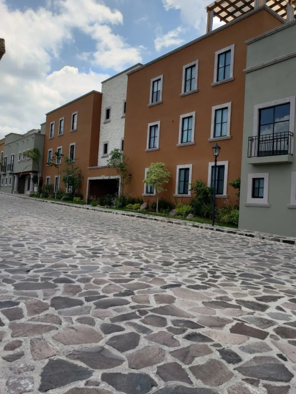 Departamento En Condómino Residencial El Milagro
