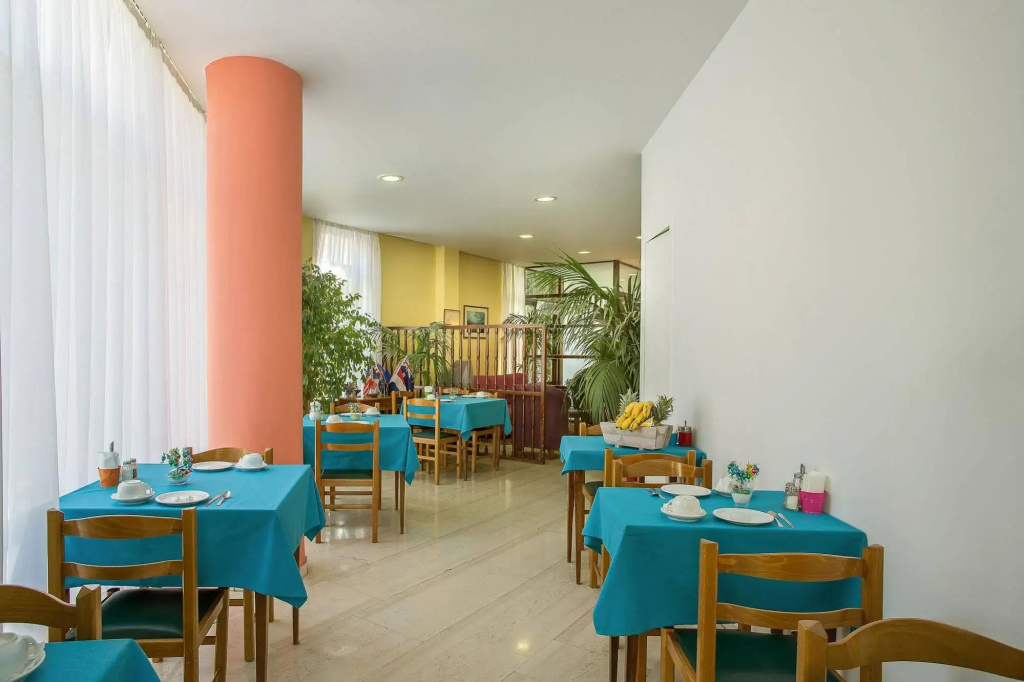 Hotel photo 18