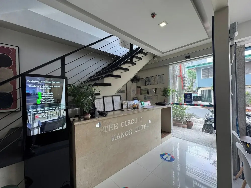 The Circuit Manor Hotel near Ayala Malls Circuit
