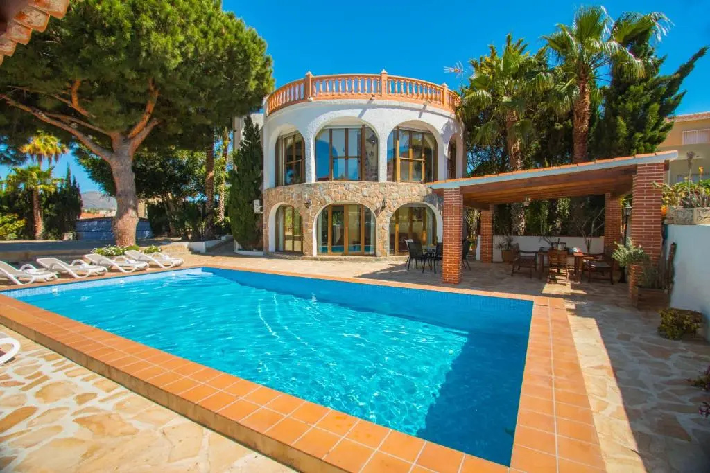 Deluxe Villa