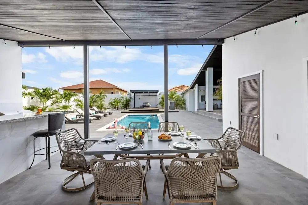 Charming Home With Big Outdoors Pool in Noord