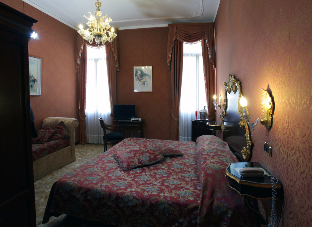 Hotel photo 20