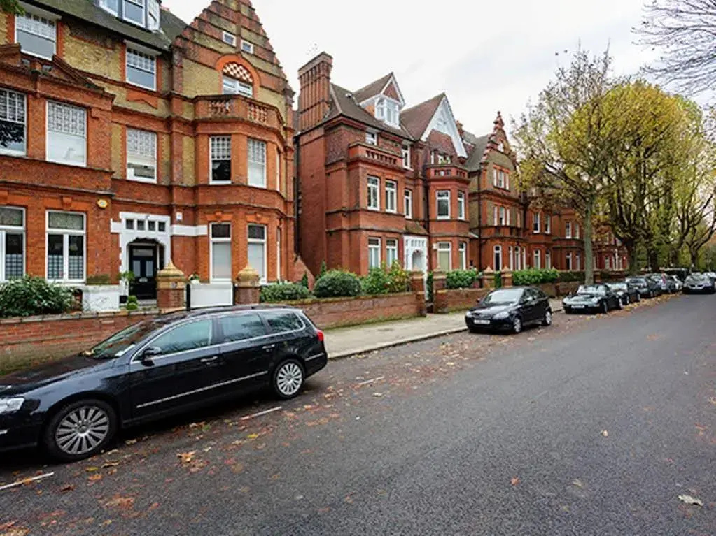 Veeve Belsize Park Apartment