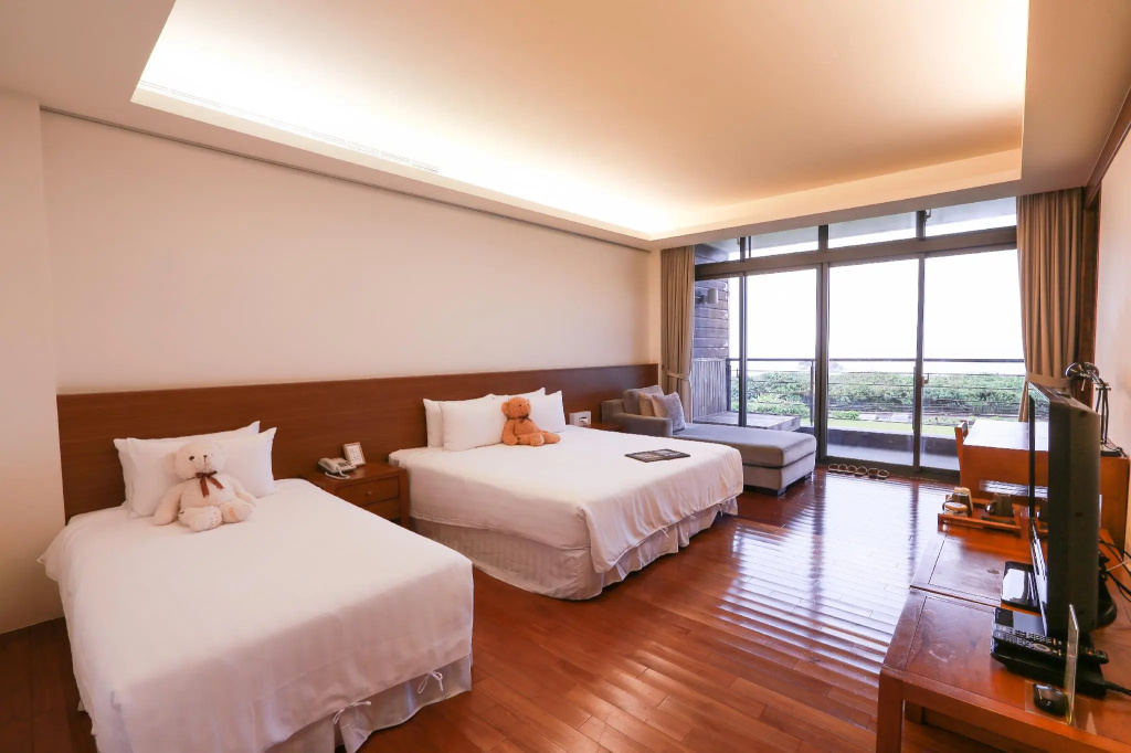 Superior Triple room