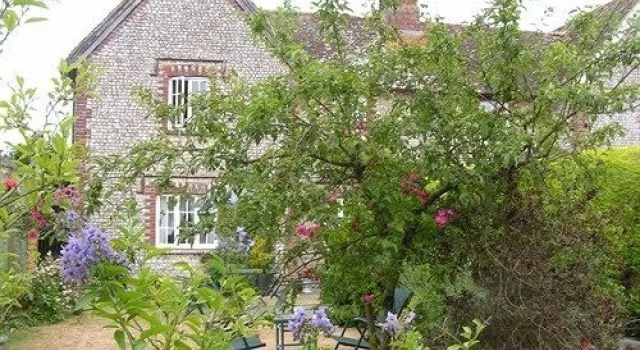 Flint Cottage - BB
