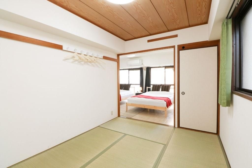 405B / Easy Access To Namba Ndo58 - Gli 107017 in Osaka