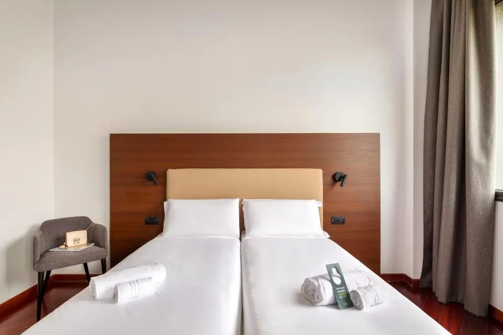 Double room (twin beds)