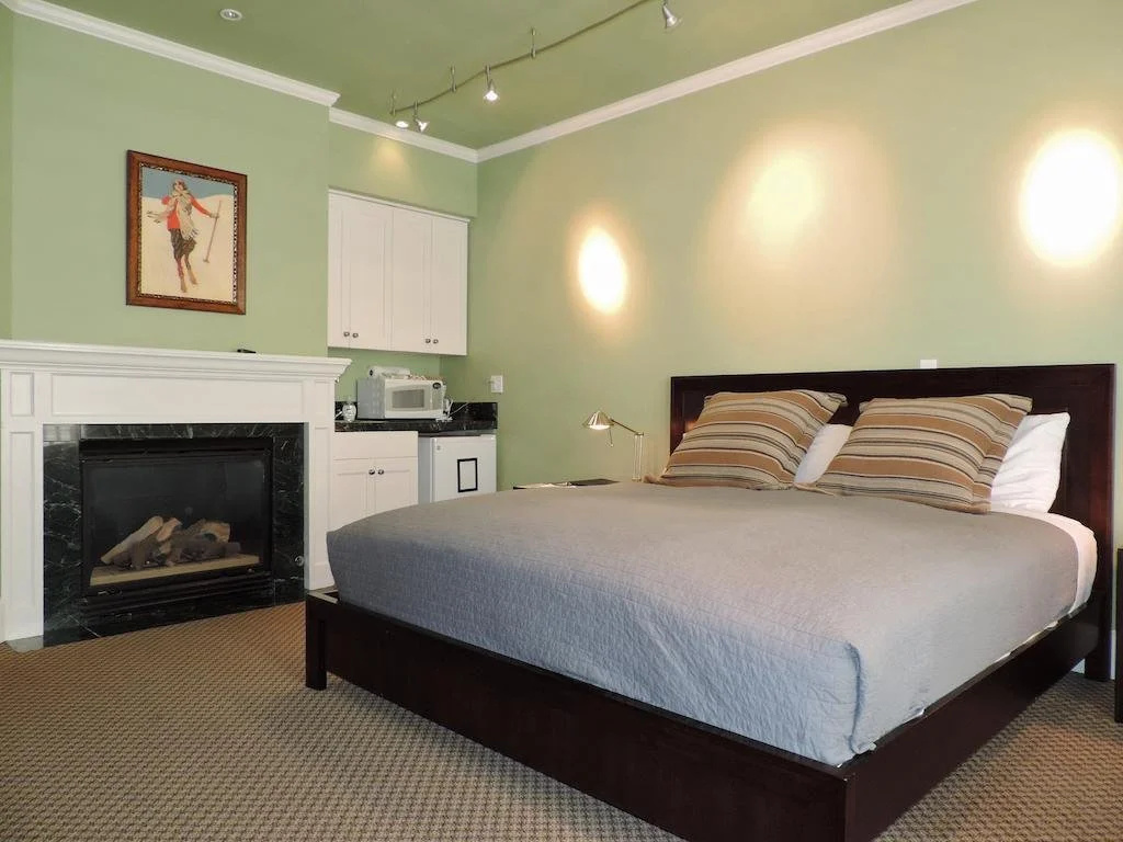 Dunton Town House