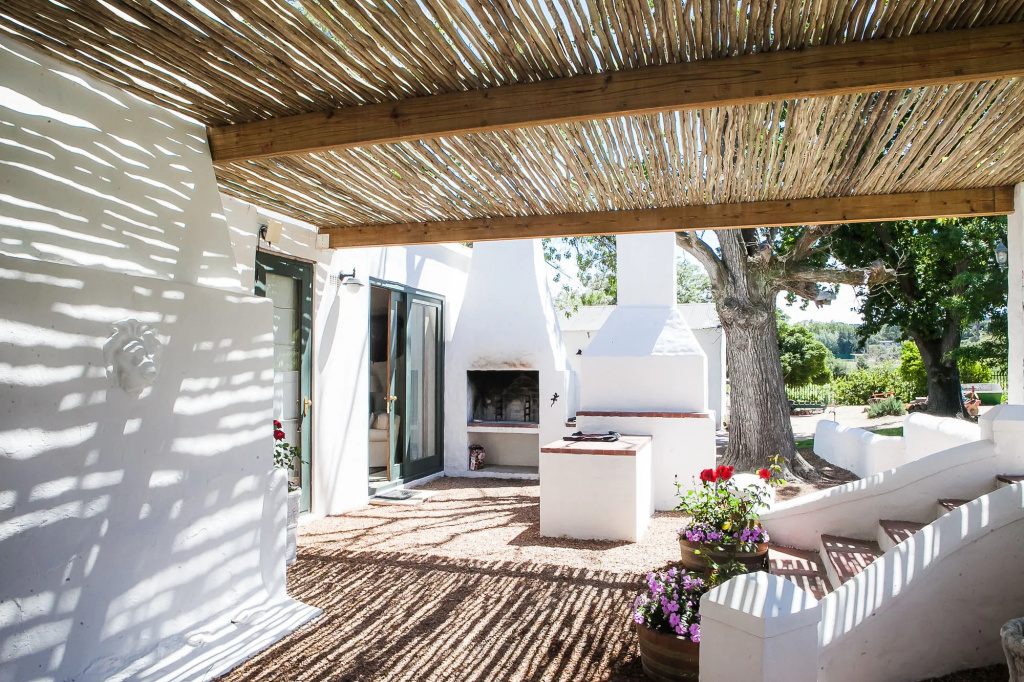 Balcony & Terrace