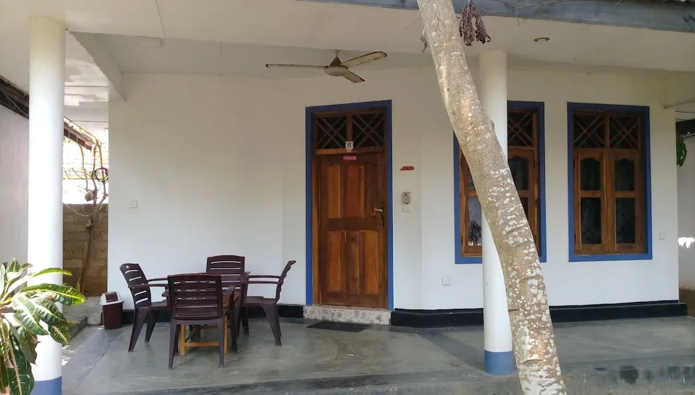 Hangloose Arugambay - Chambres
