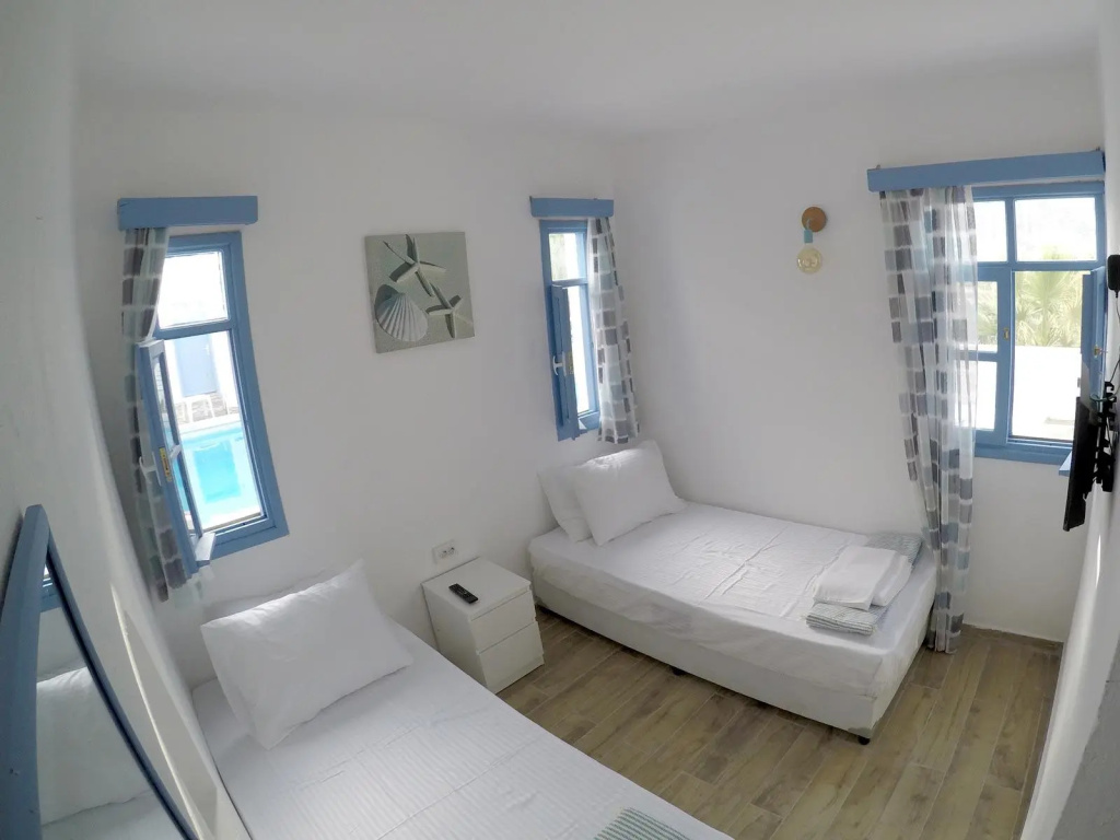Standard Double room (twin beds)