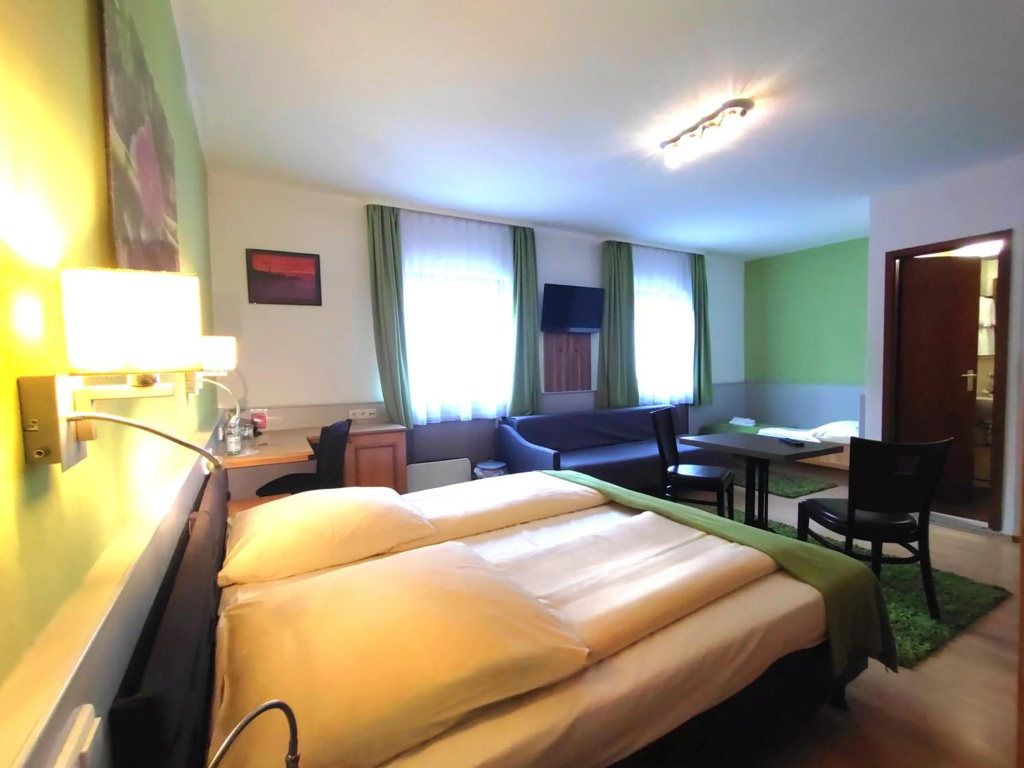 Hotel Smart-Inn — 4
