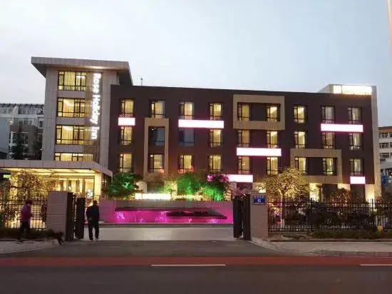 Rose Holiday Hotel