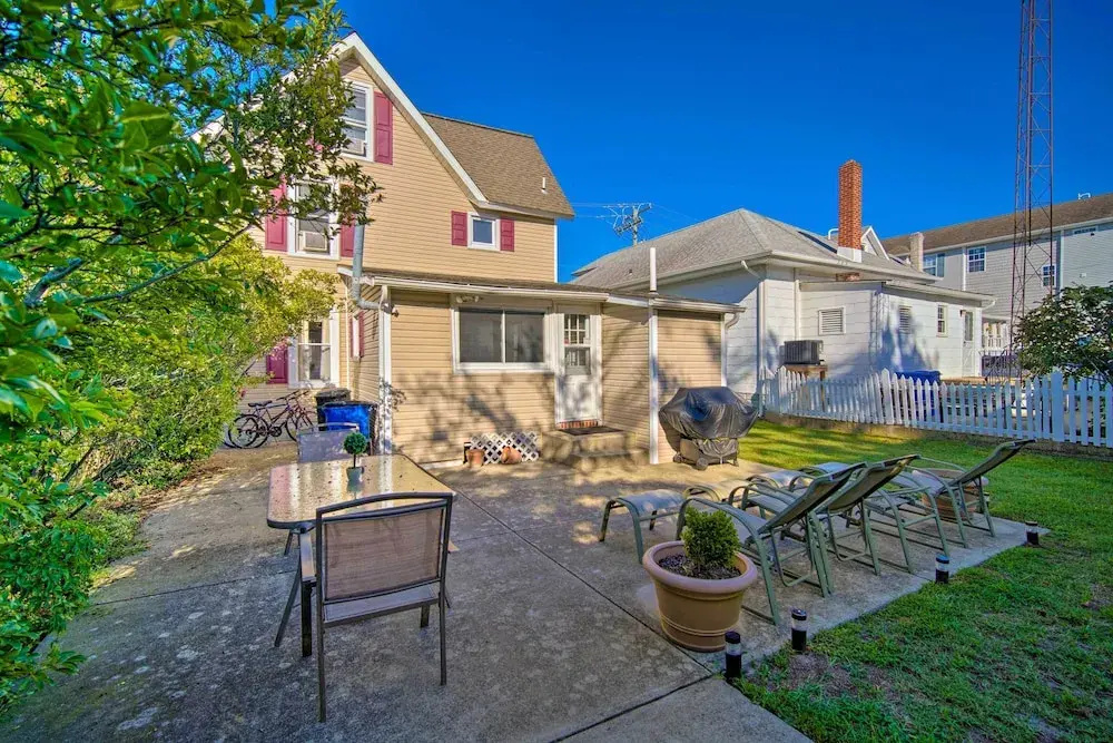 Nautical Wildwood Apt - Walk to the Beach!