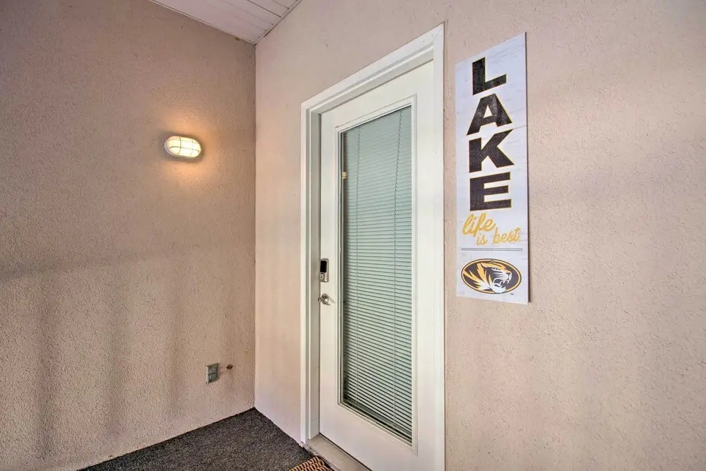 Pool + Water Views! 3rd-floor Lake Ozark Retreat