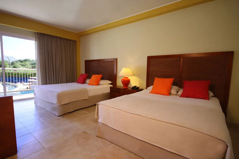Hesperia Playa el Agua - Chambres