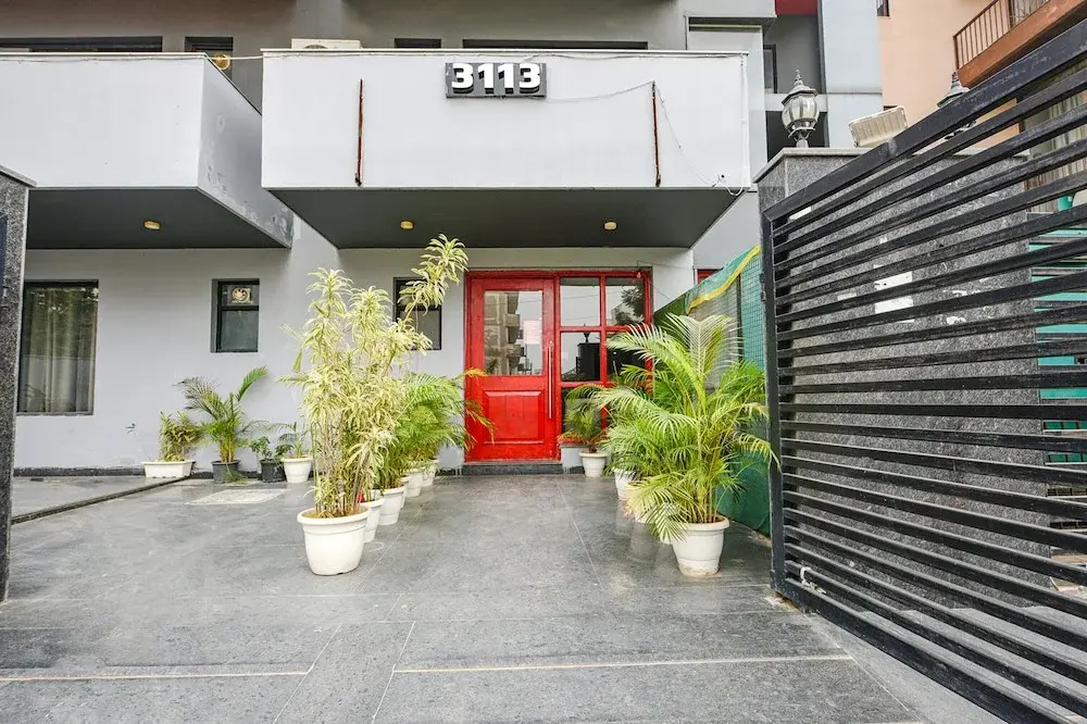 Fabhotel Comfort Residency I