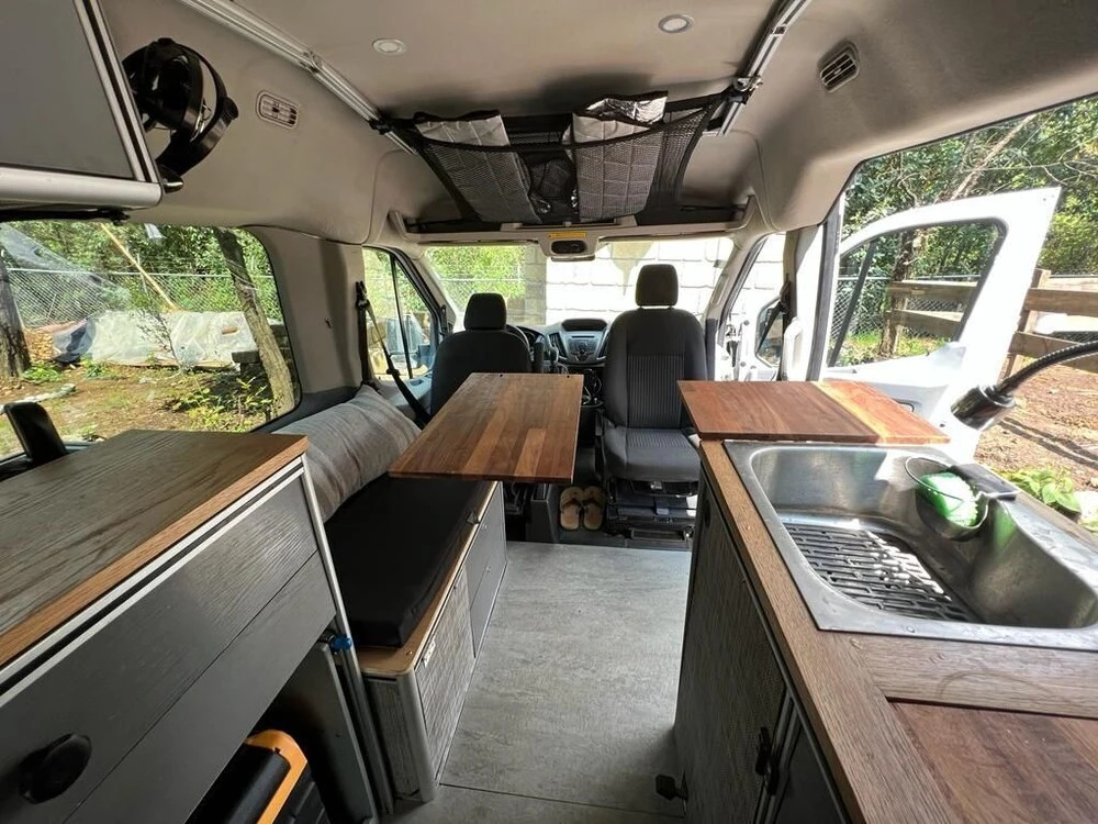 Sampa Camper Van Adventure - Explore in Style!