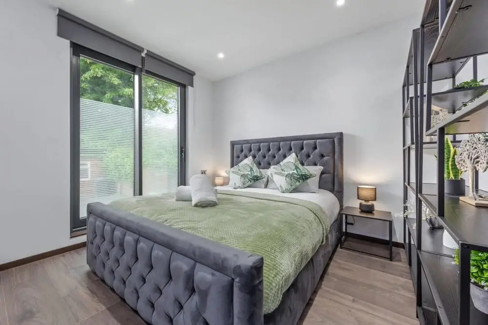 Huge Cosy Studio Family Sleeps 4 North West London — фото