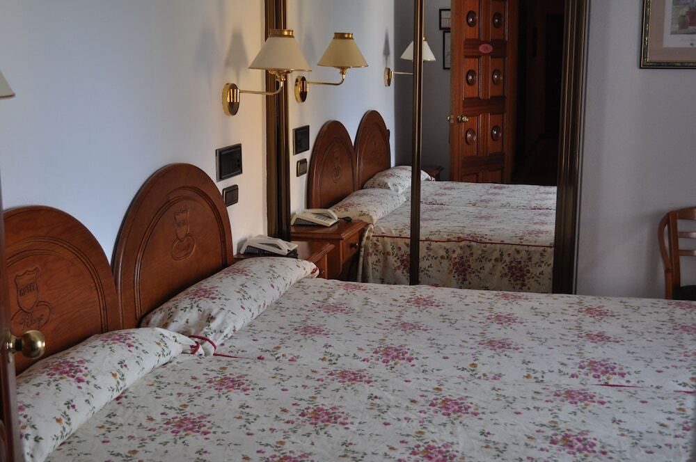 Hotel Pelayo Isla by null