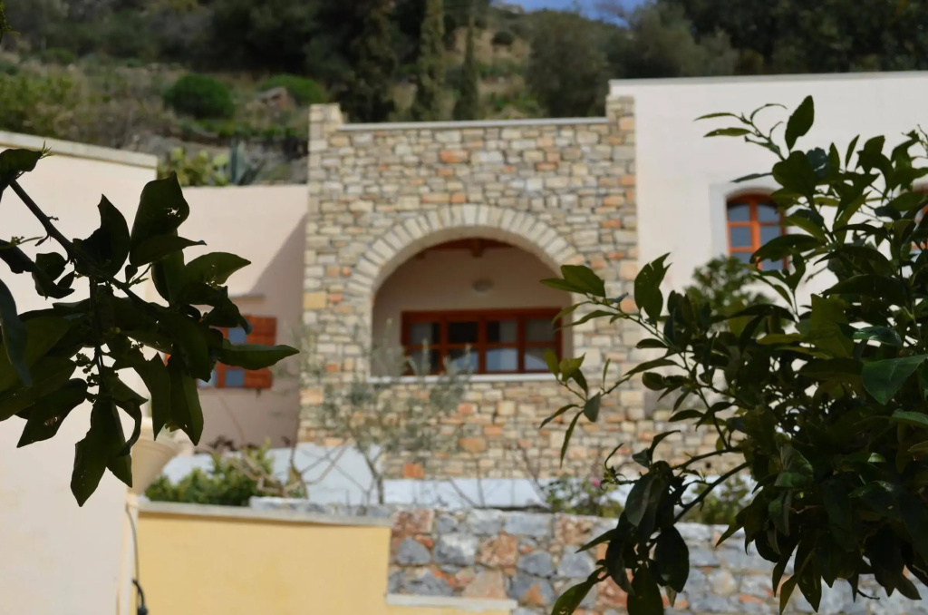 Stefanos Village