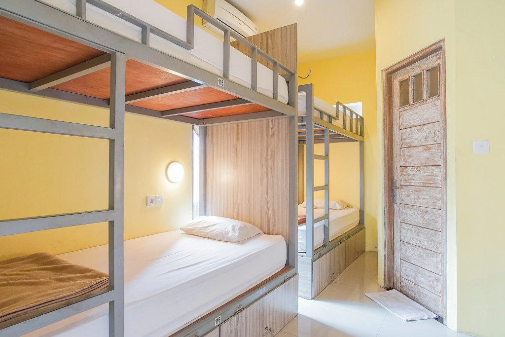 Bed in Dorm (female dorm)