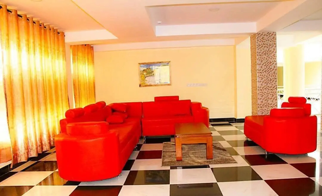 Lobby & Reception