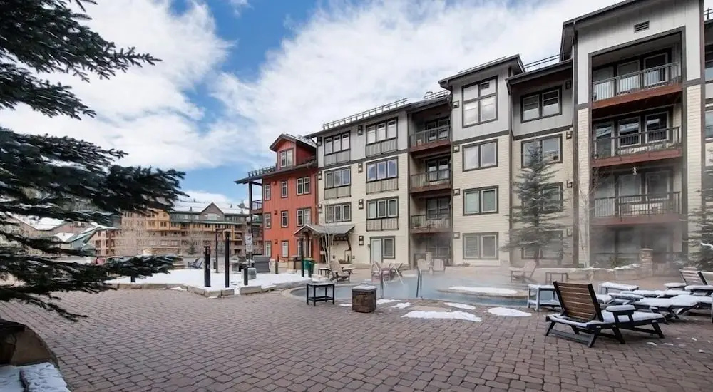 Premium Unit 4371- Fraser Crossing/founders Pointe Condo