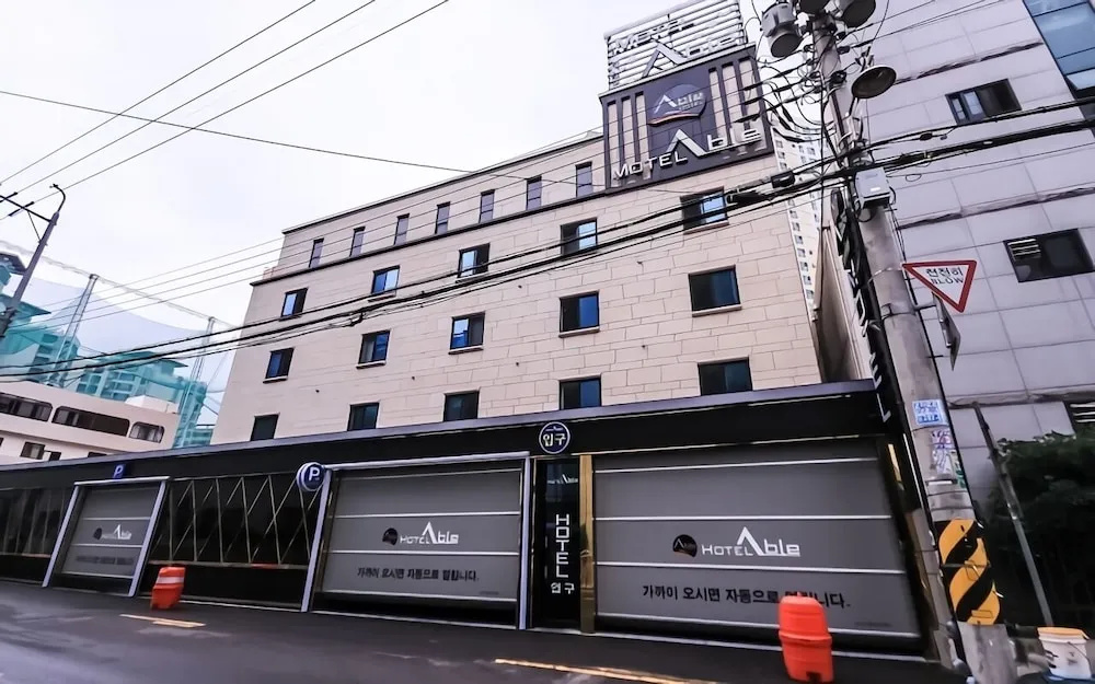 Hotel photo 1