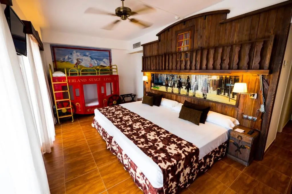 Double room (twin beds)