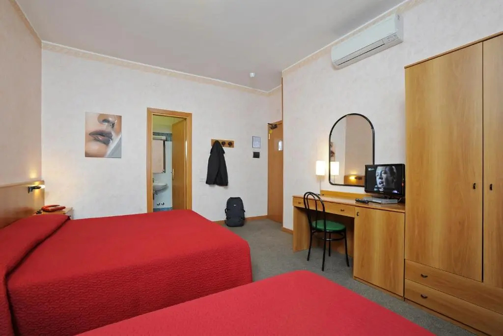Hotel Tuscia - Chambres