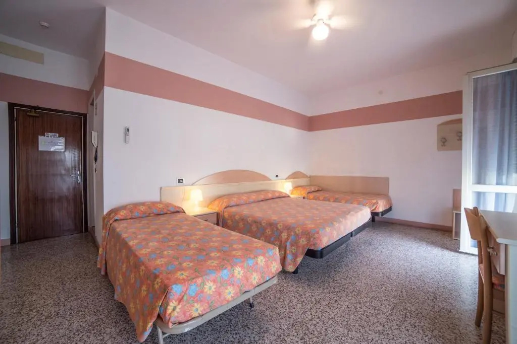 Standard Quadruple room with balcony