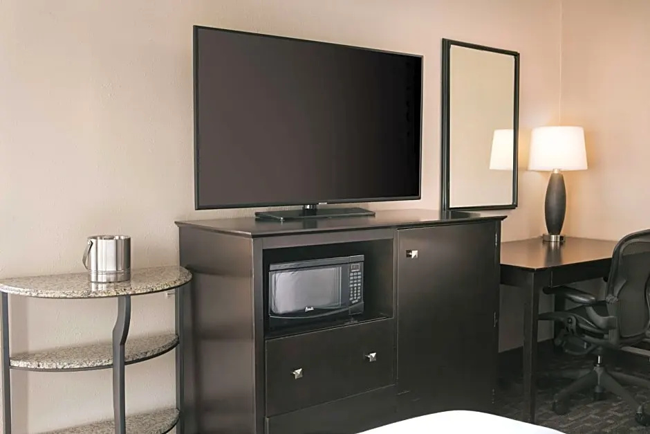 DoubleTree by Hilton Dallas - Market Center - Chambres