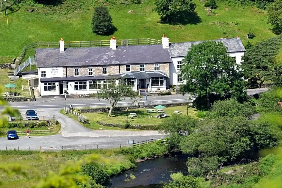 Bryn Tyrch Inn
