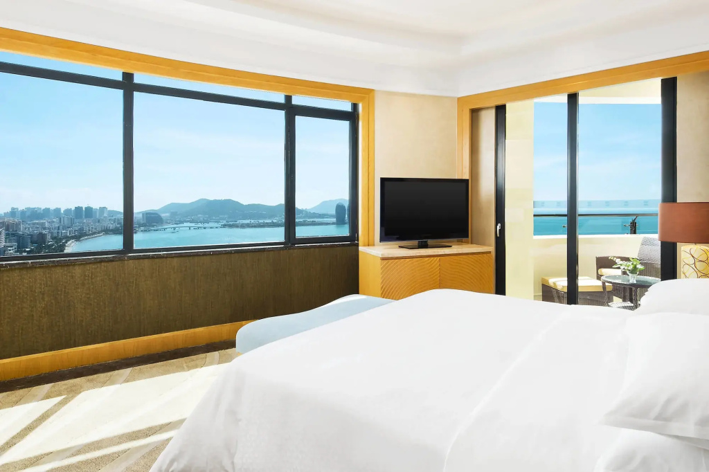Four Points by Sheraton Hainan, Sanya — фото