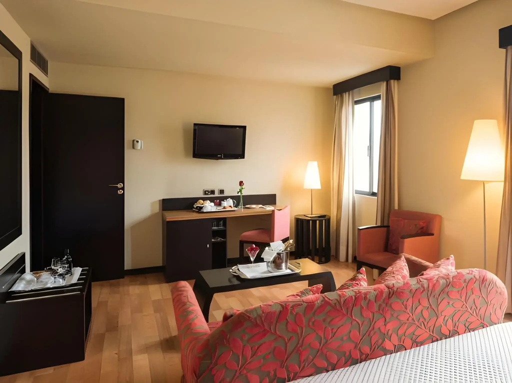 Hotel photo 37