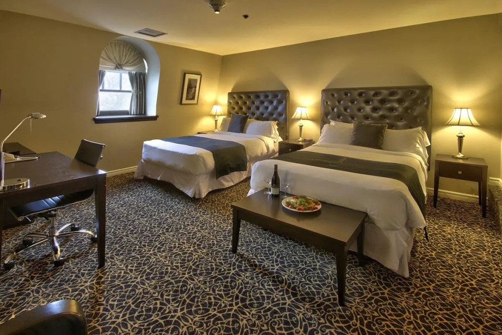 Standard Double room (twin beds)
