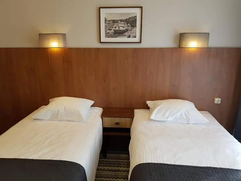 Standard Double room (twin beds)