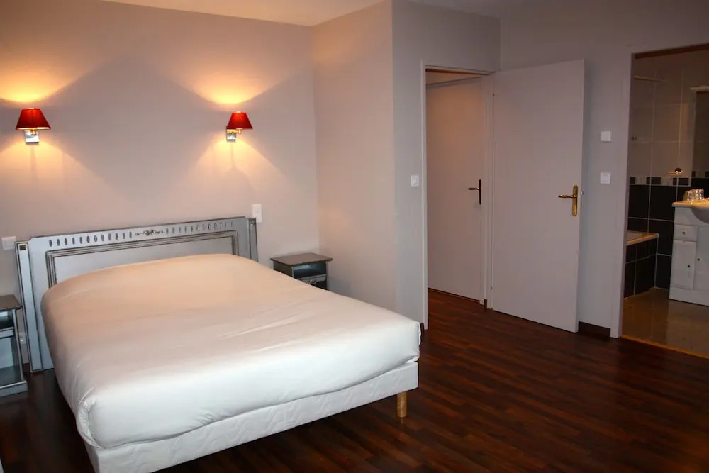 Afficher la photo 6 — Logis Hôtel du Parc