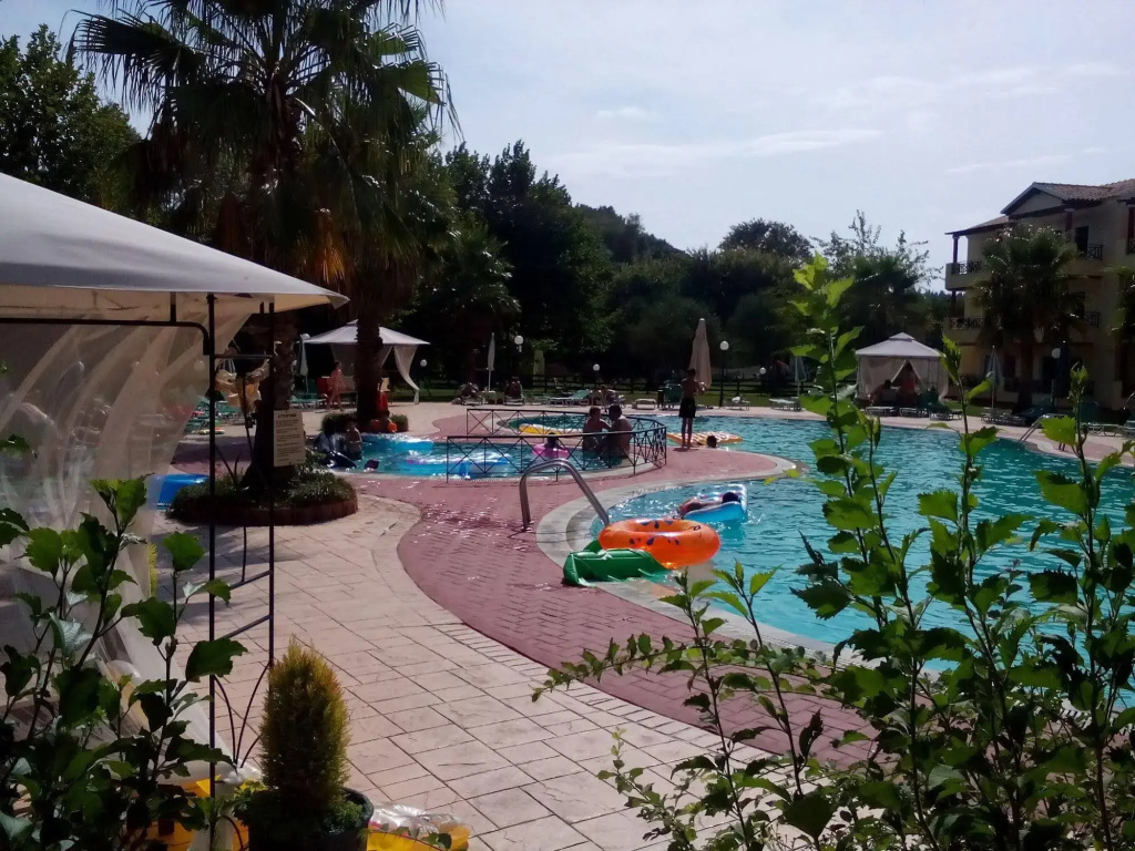 Hotel photo 11