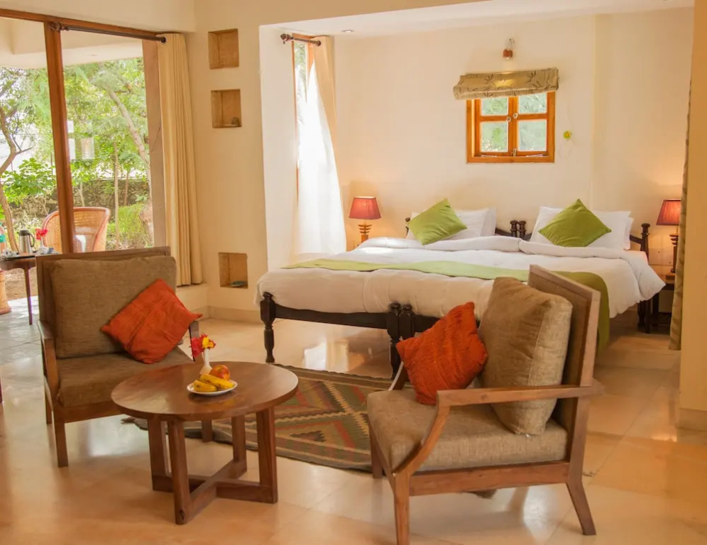 Standard room with balcony