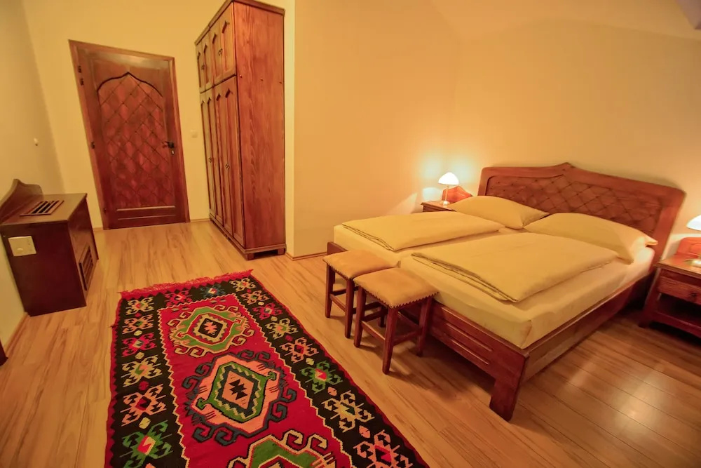 1 Bedroom Comfort Double room full double bed