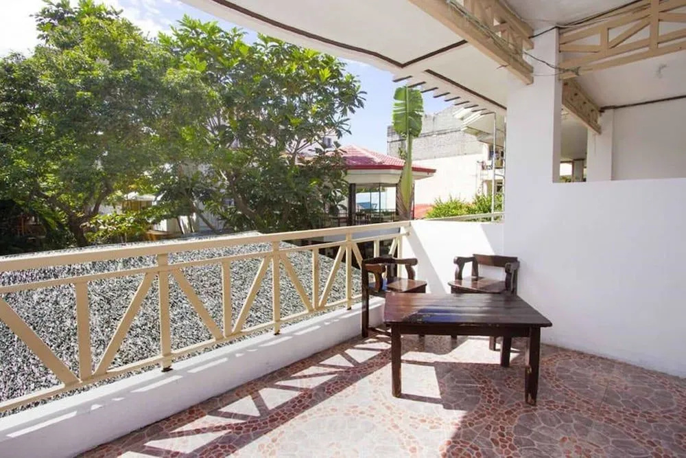 Balcony & Terrace