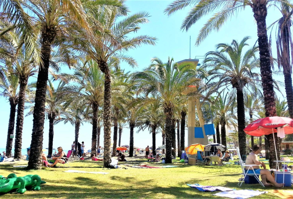 La Carihuela - Apartamento de 3 dormitorios -A 300mtrs de la playa