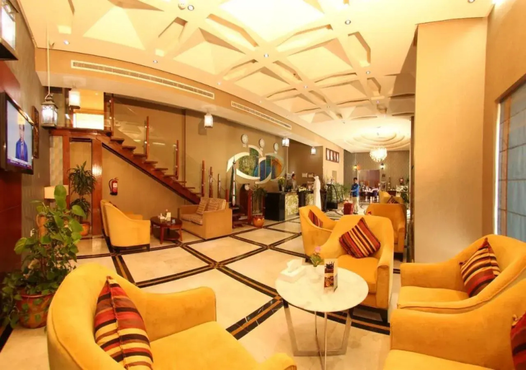 Hotel photo 12
