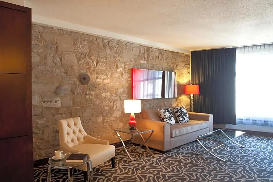 Superior Suite