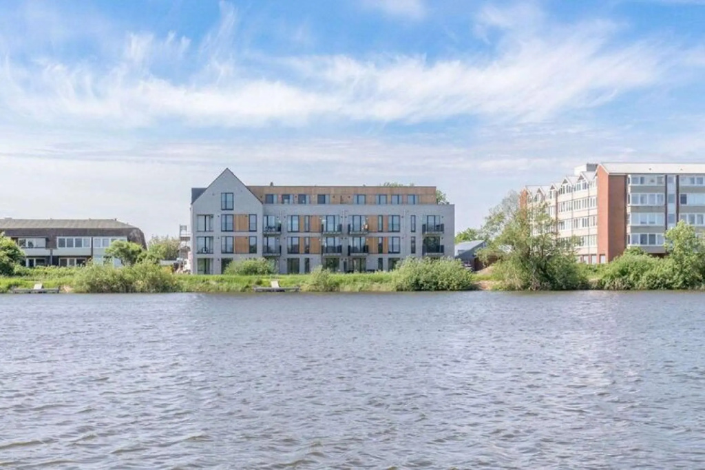 Penthouse apartment on Nordstrand in a top location on the dike