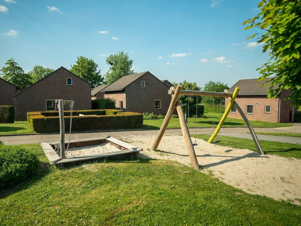 Comfortable Family Home in Reevallis