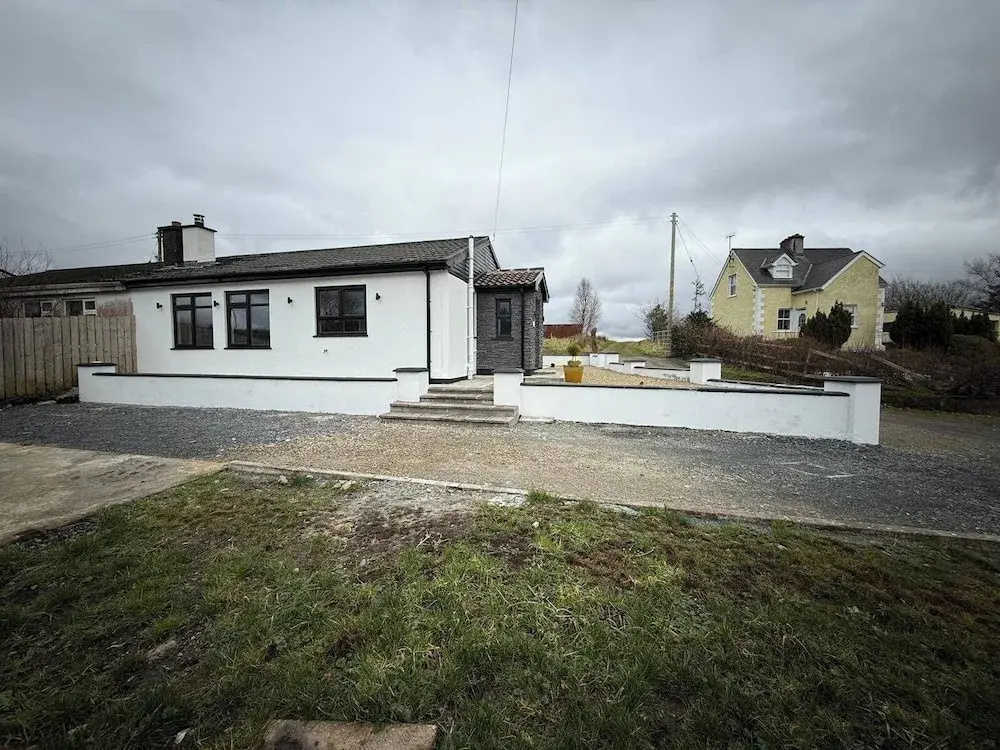 Cherry Chirp Cottage in County Fermanagha