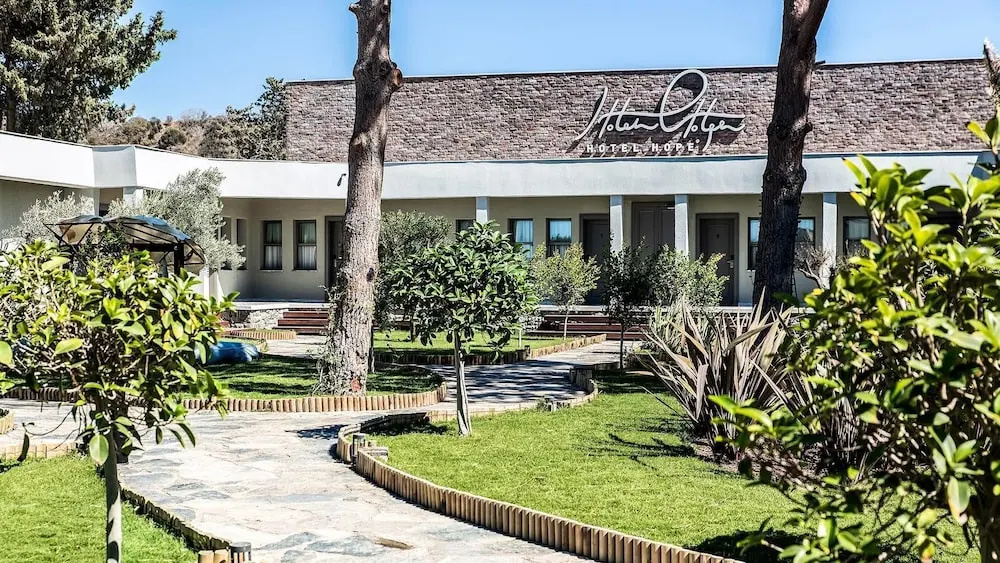Hotel photo 12